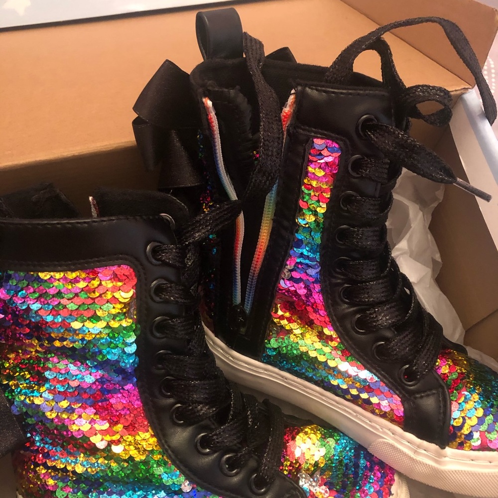 Multi colored size 11